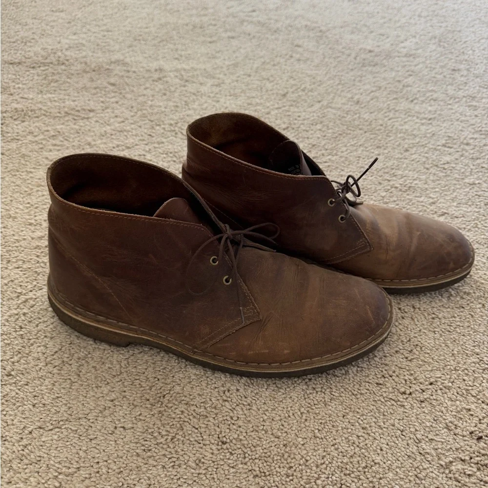 Clarks Brown Leather Chukka Boots men’s 11.5